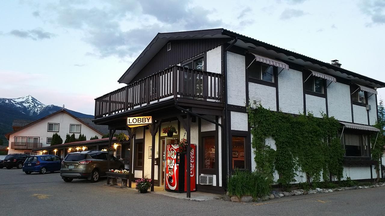 Yellowhead Motel Valemount Esterno foto